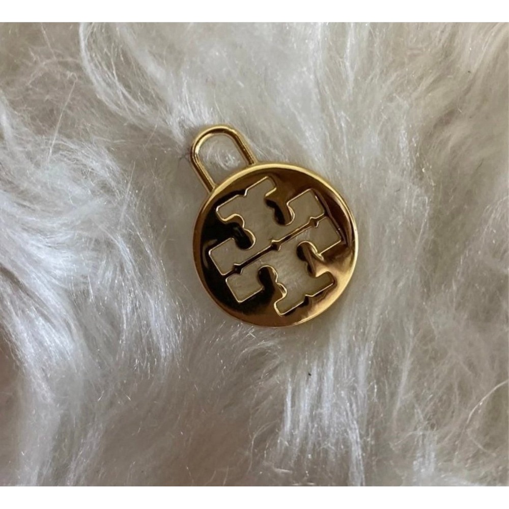 Tory Burch Gold Logo Charm‎ - Picture 2 of 2